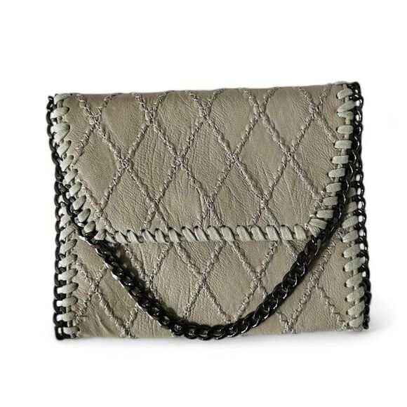 NWT Vegan Leather Crossbody Bag Urban Expressions Misty Grey, PETA Approved - Picture 3 of 8